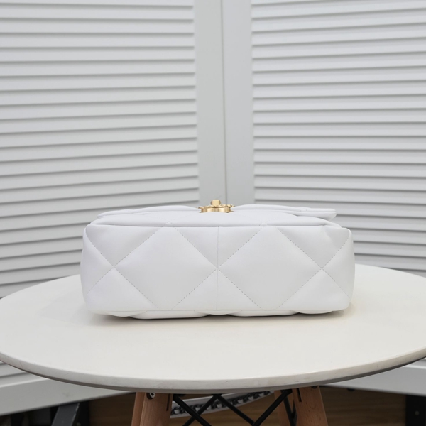 シャネルバッグ内部構造